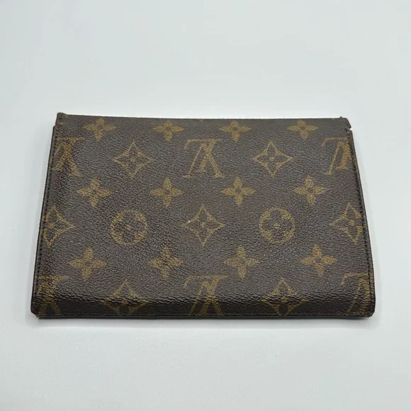 Louis Vuitton Wallet - Picture 5 of 10